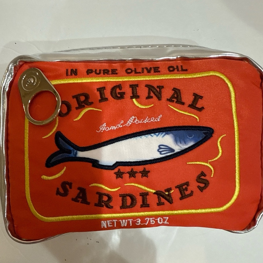Canned Sardines Makeup Unisex Bag Style Toiletry Cute Travel Creative Aesthetic - Picture 4 of 6